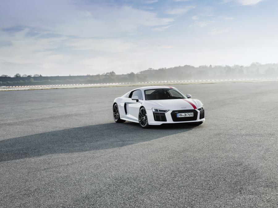  Audi R8 V10 RWS 2017 года  (WW) (фото 4 из 81)